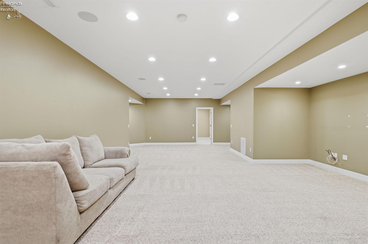 326 Pheasant Run Lane