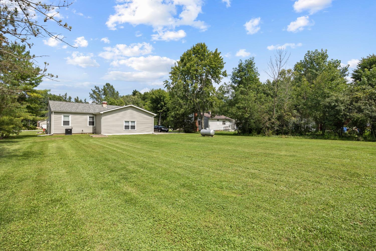 6485 Russia Rd.