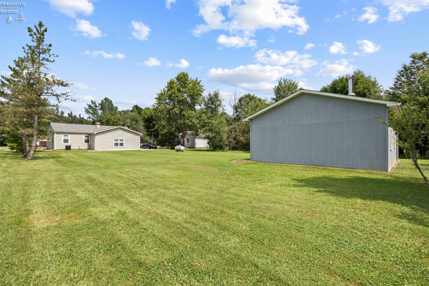6485 Russia Rd.