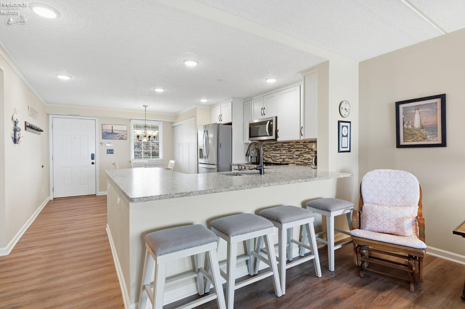 1909 E Harbor Road Unit: 302 W