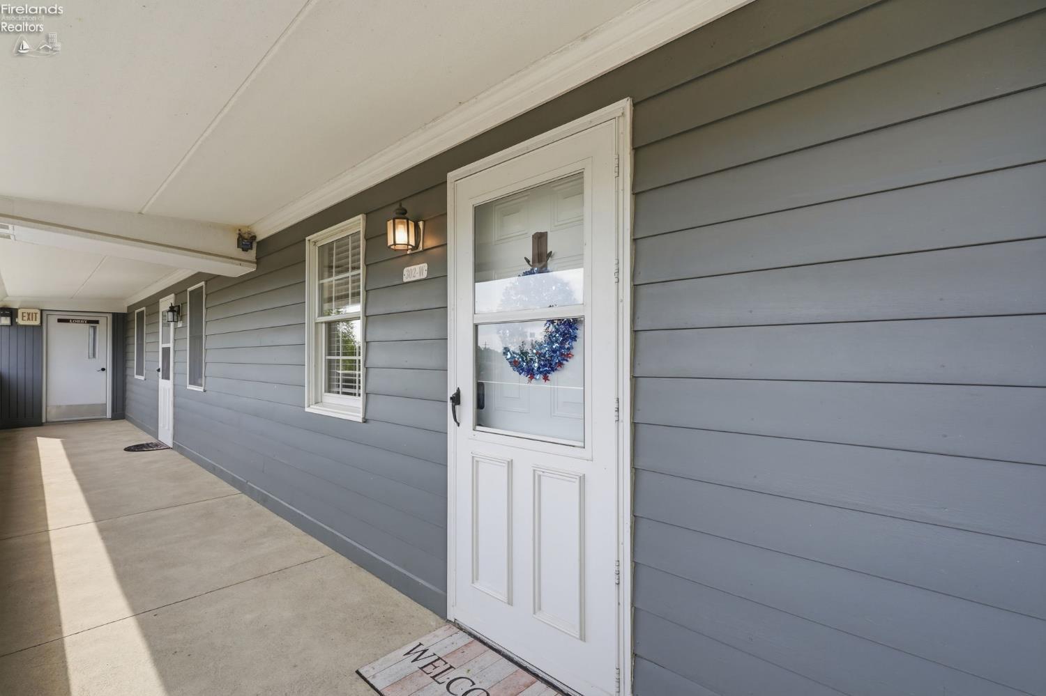 1909 E Harbor Road Unit: 302 W