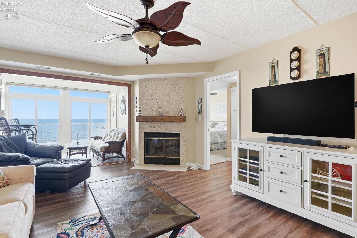 1909 E Harbor Road Unit: 302 W