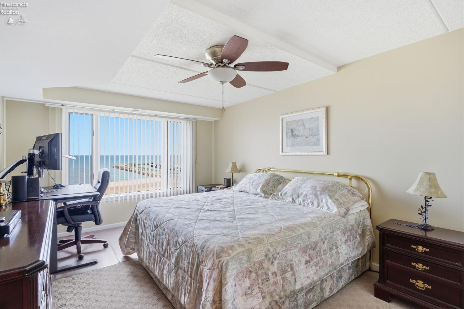 1909 E Harbor Road Unit: 302 W