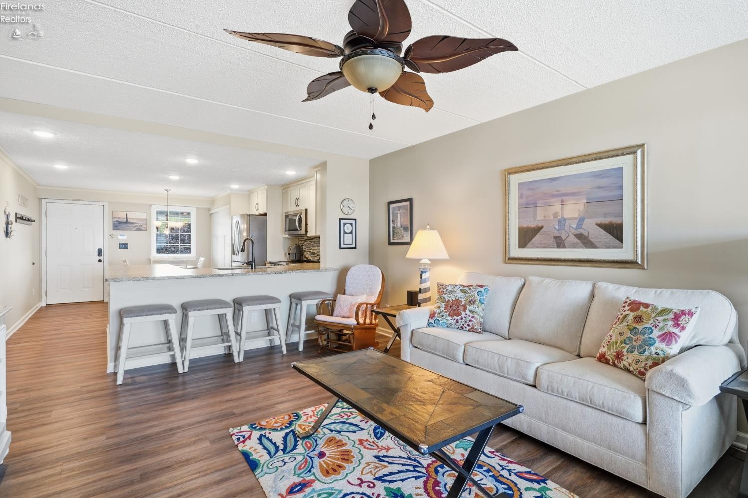 1909 E Harbor Road Unit: 302 W
