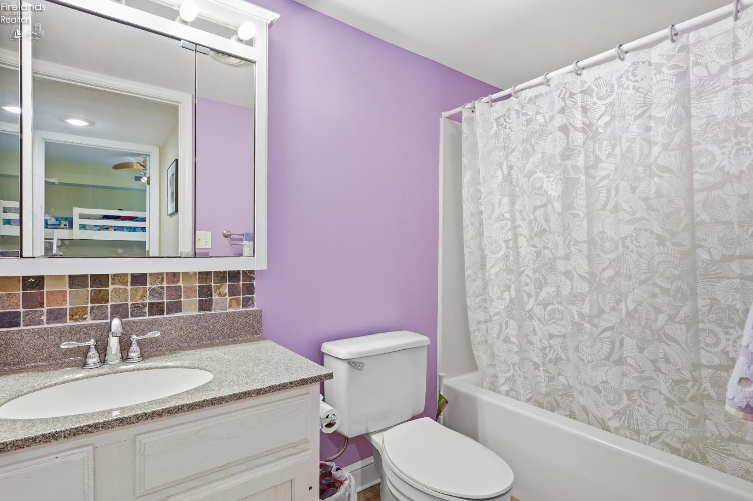 1909 E Harbor Road Unit: 302 W
