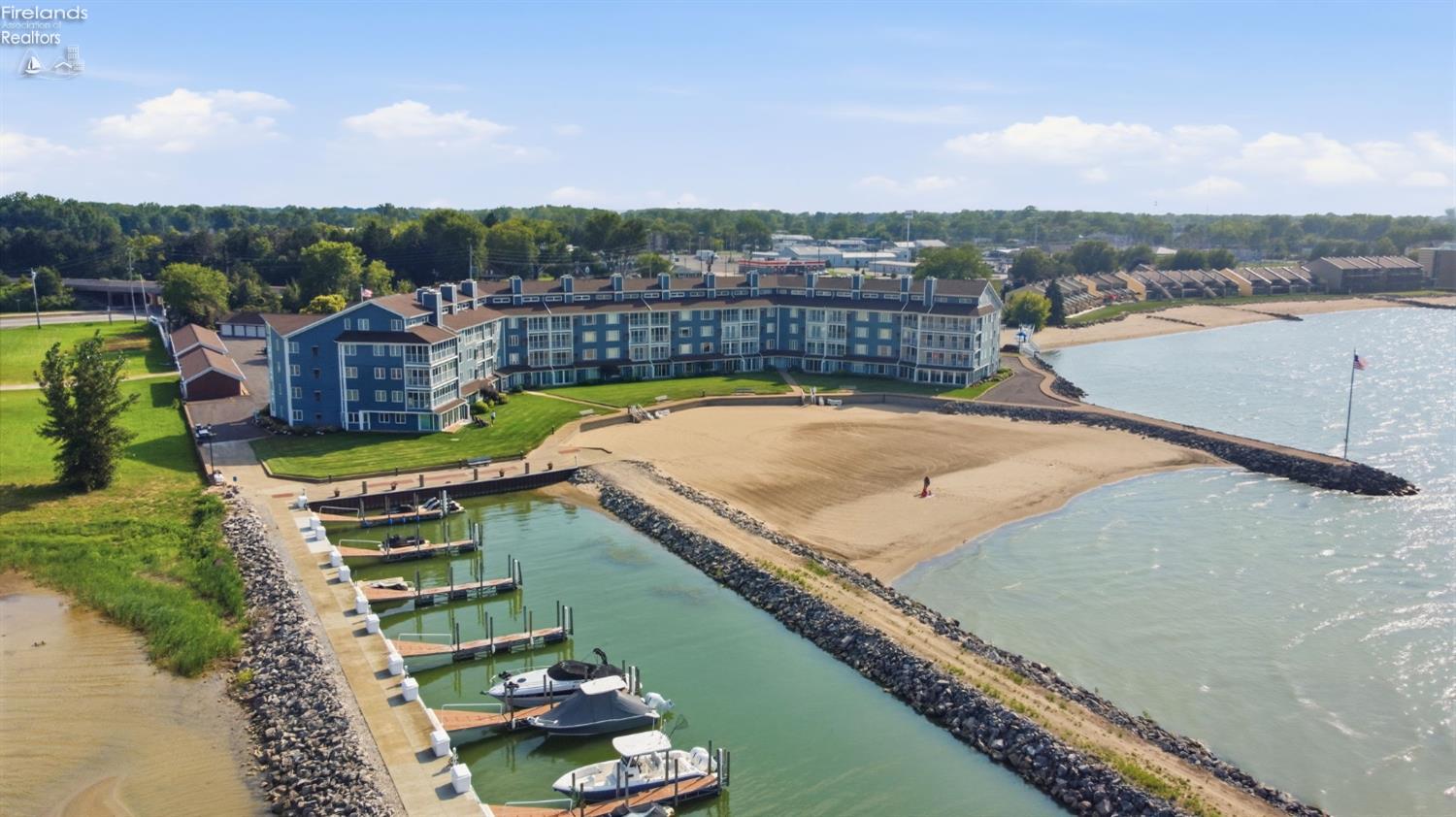 1909 E Harbor Road Unit: 302 W