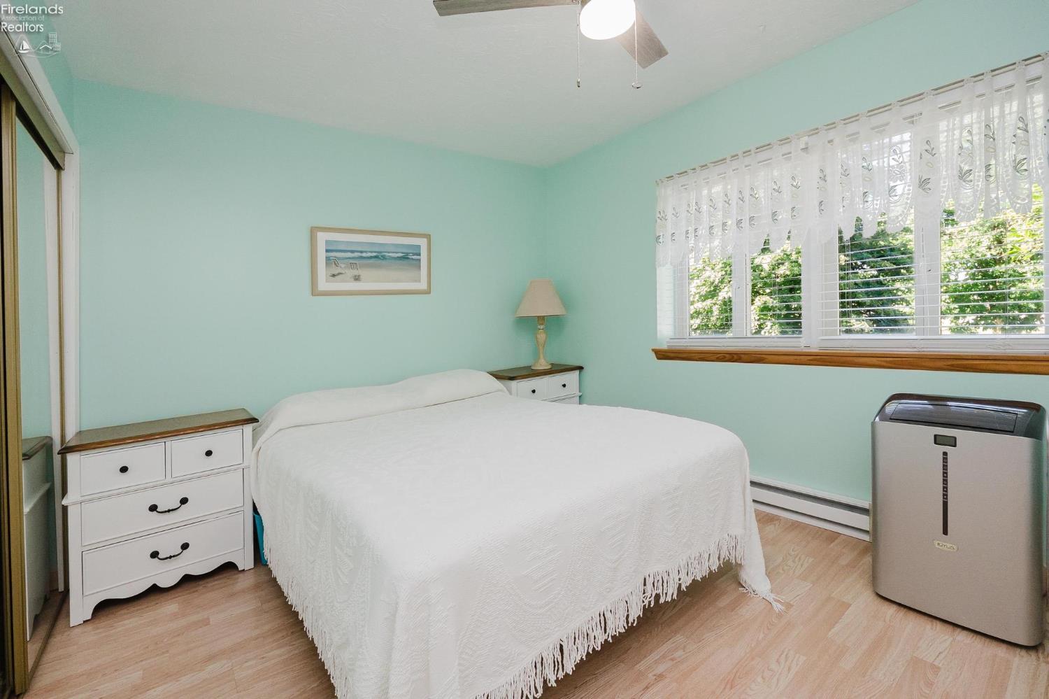 208 W Lakeshore # D