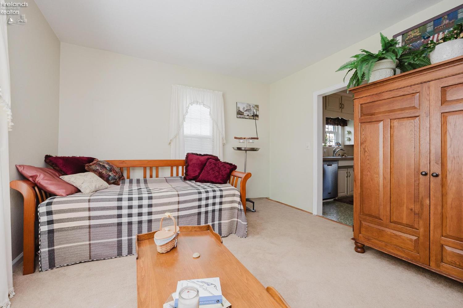 5821 N Benton Carroll Road