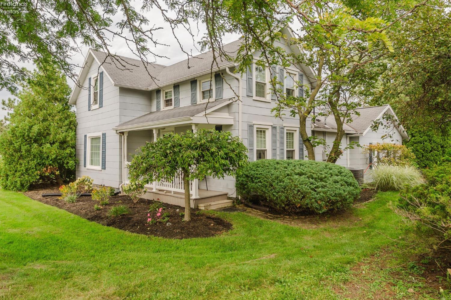 5821 N Benton Carroll Road