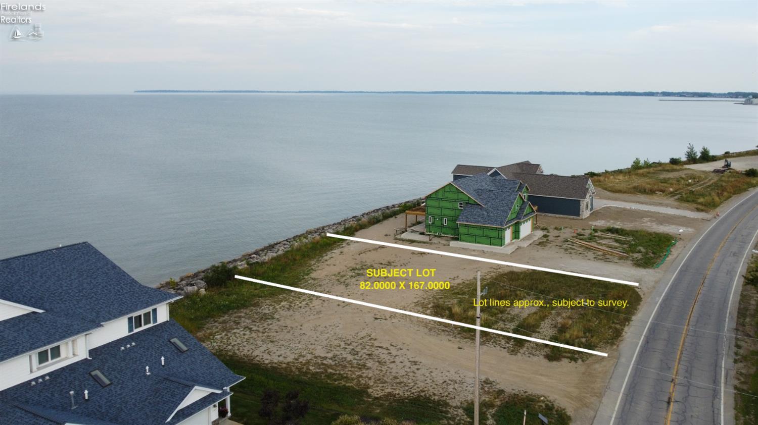 1115 Lakeshore