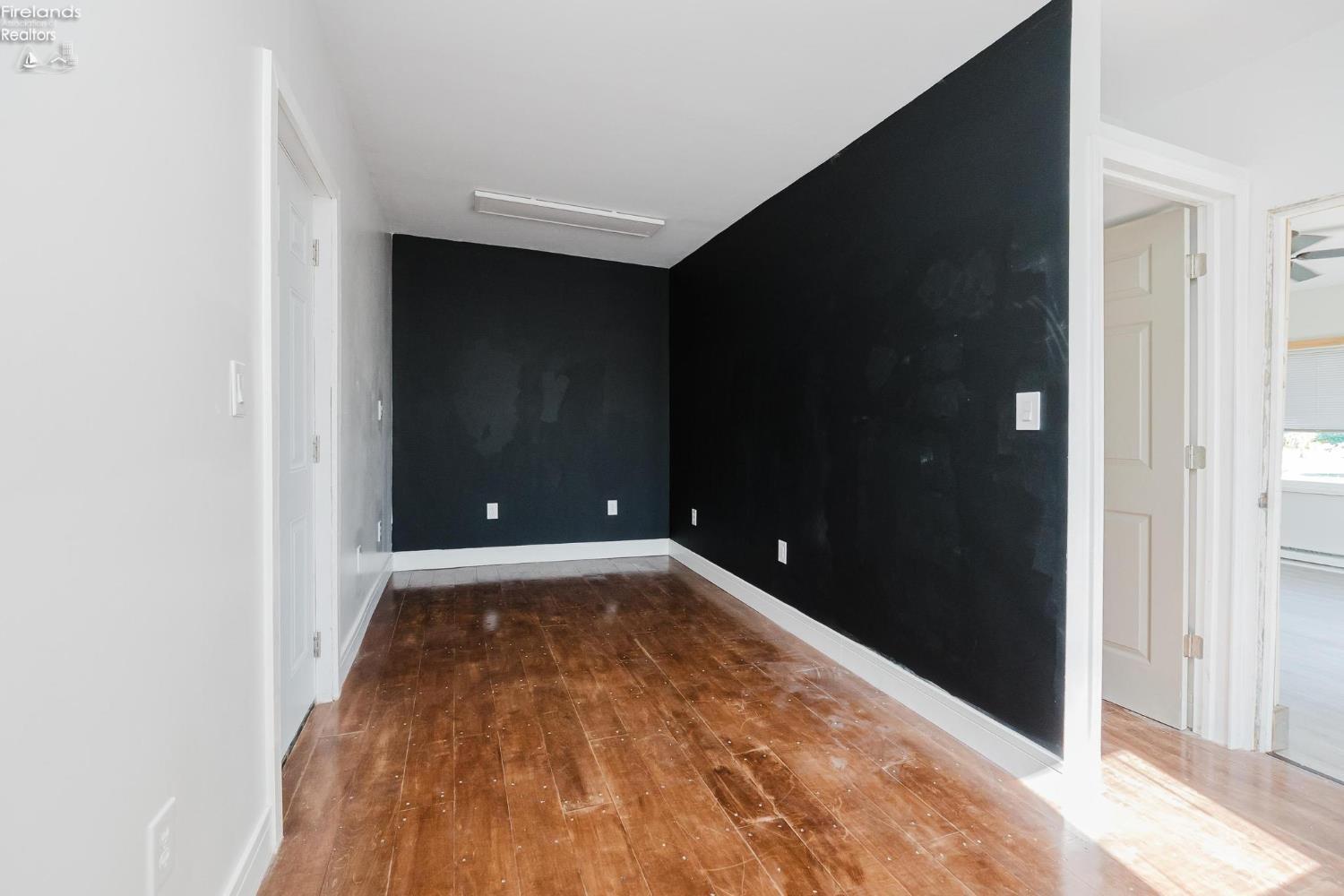 11590 W Salem Carroll Road