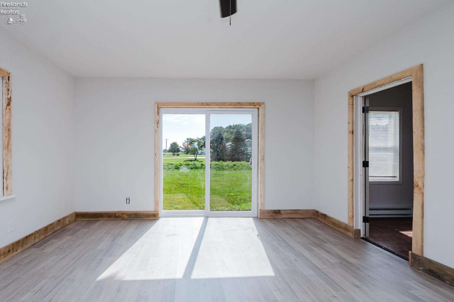 11590 W Salem Carroll Road