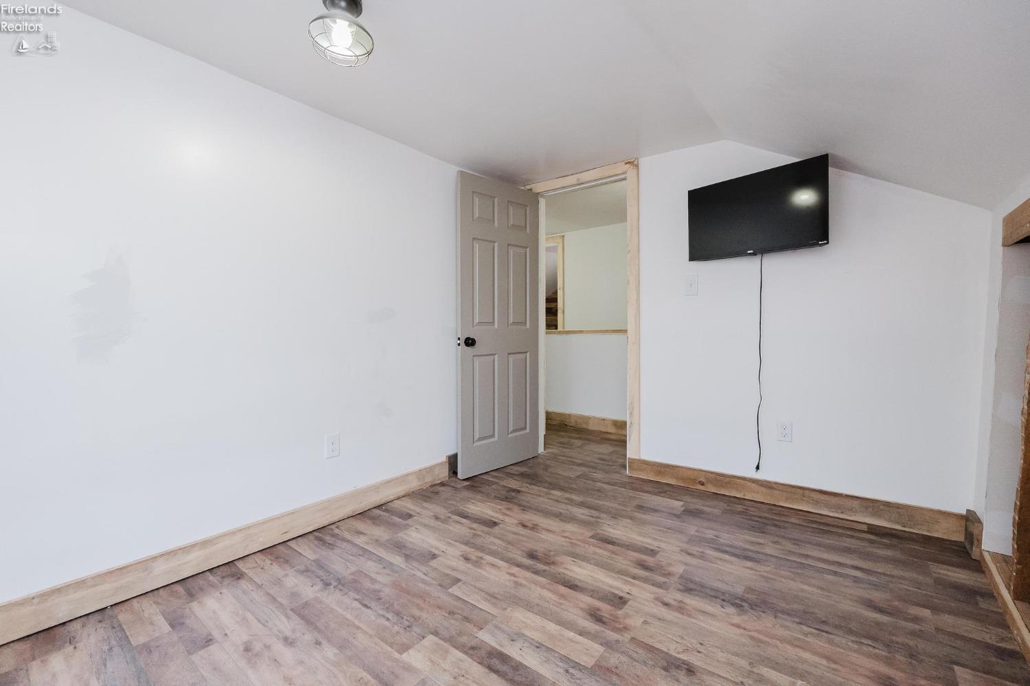 11590 W Salem Carroll Road