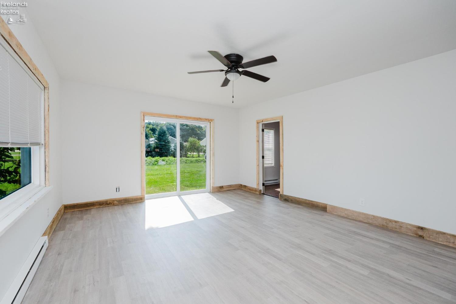 11590 W Salem Carroll Road