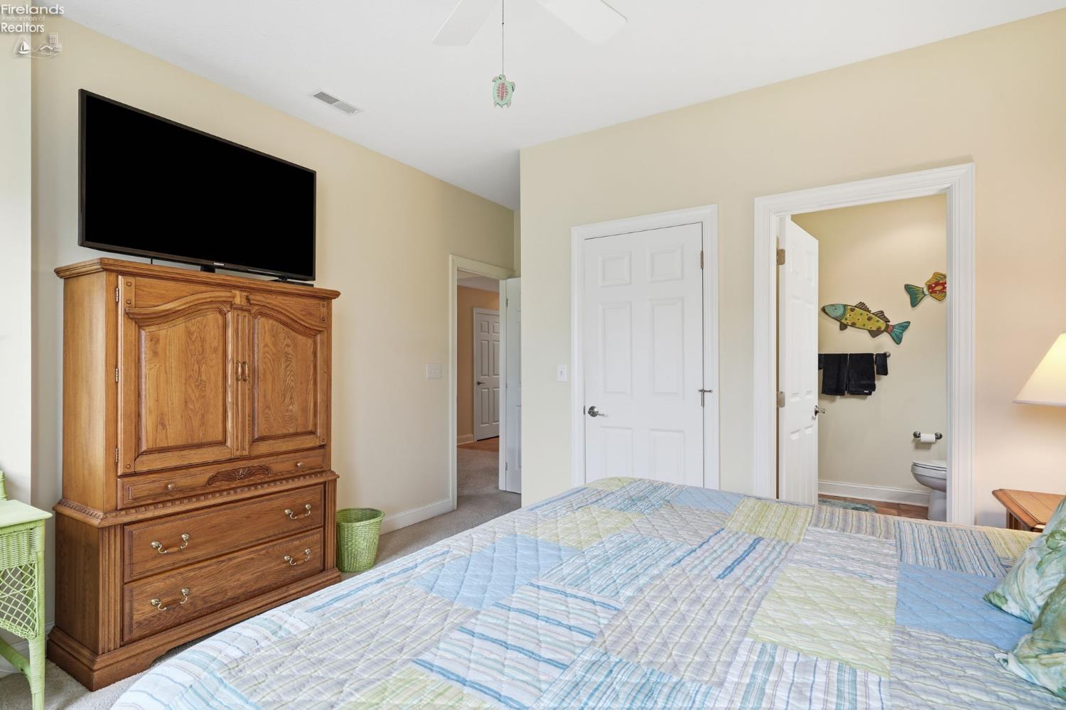 5323 Swan Drive # I3