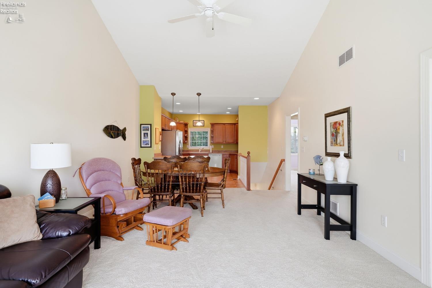 5323 Swan Drive # I3