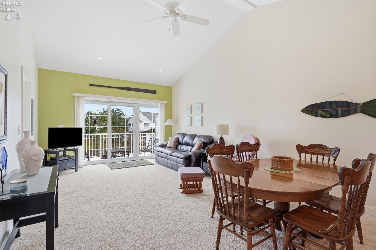 5323 Swan Drive # I3