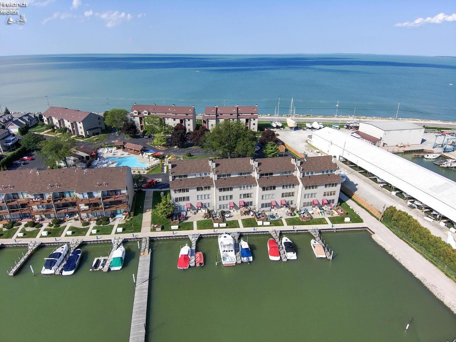 503 W Lakeshore Drive # B4