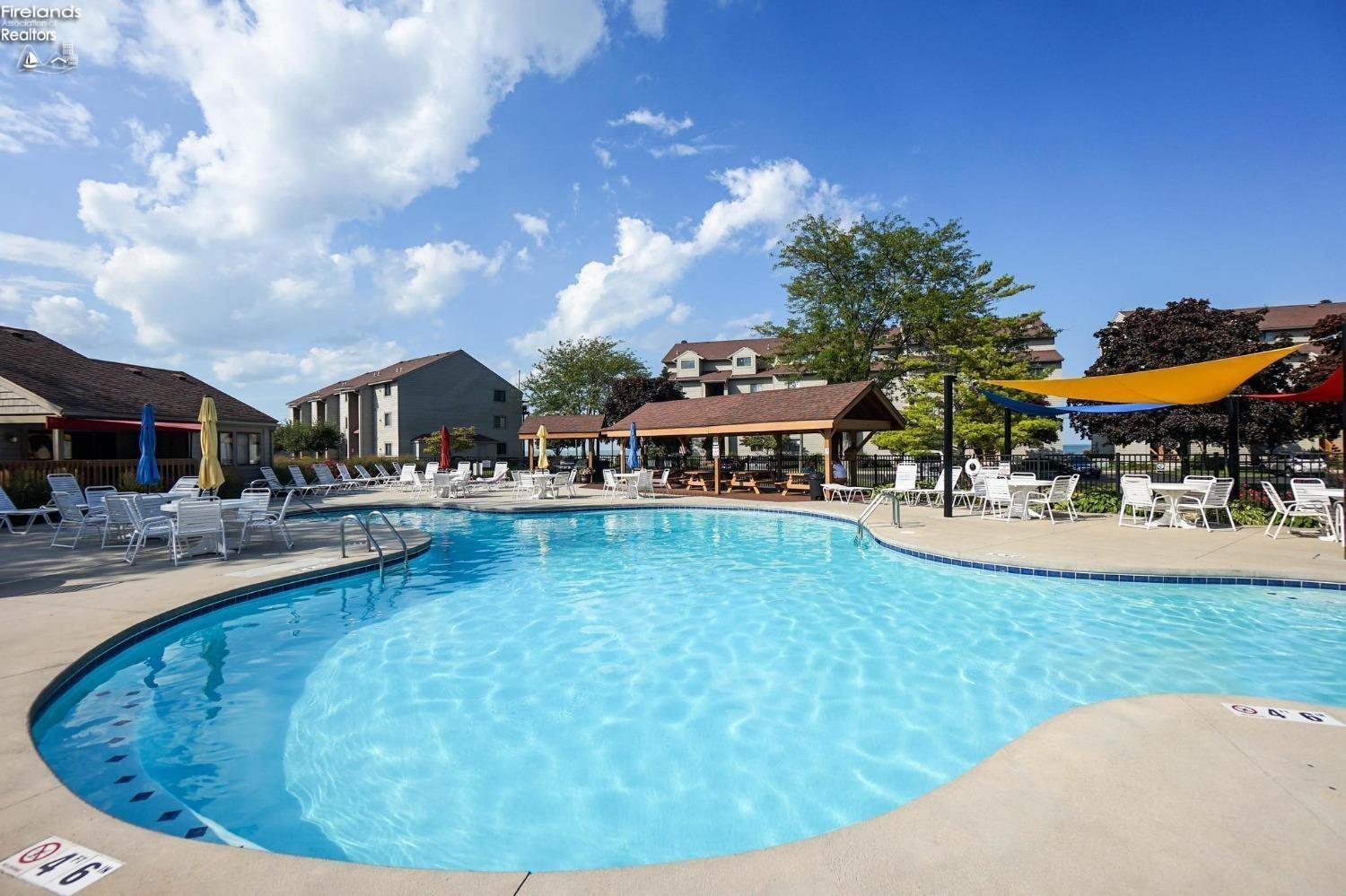 503 W Lakeshore Drive # B4