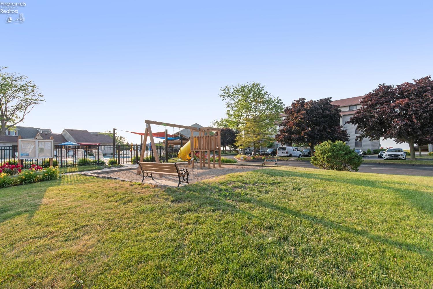 503 W Lakeshore Drive # B4