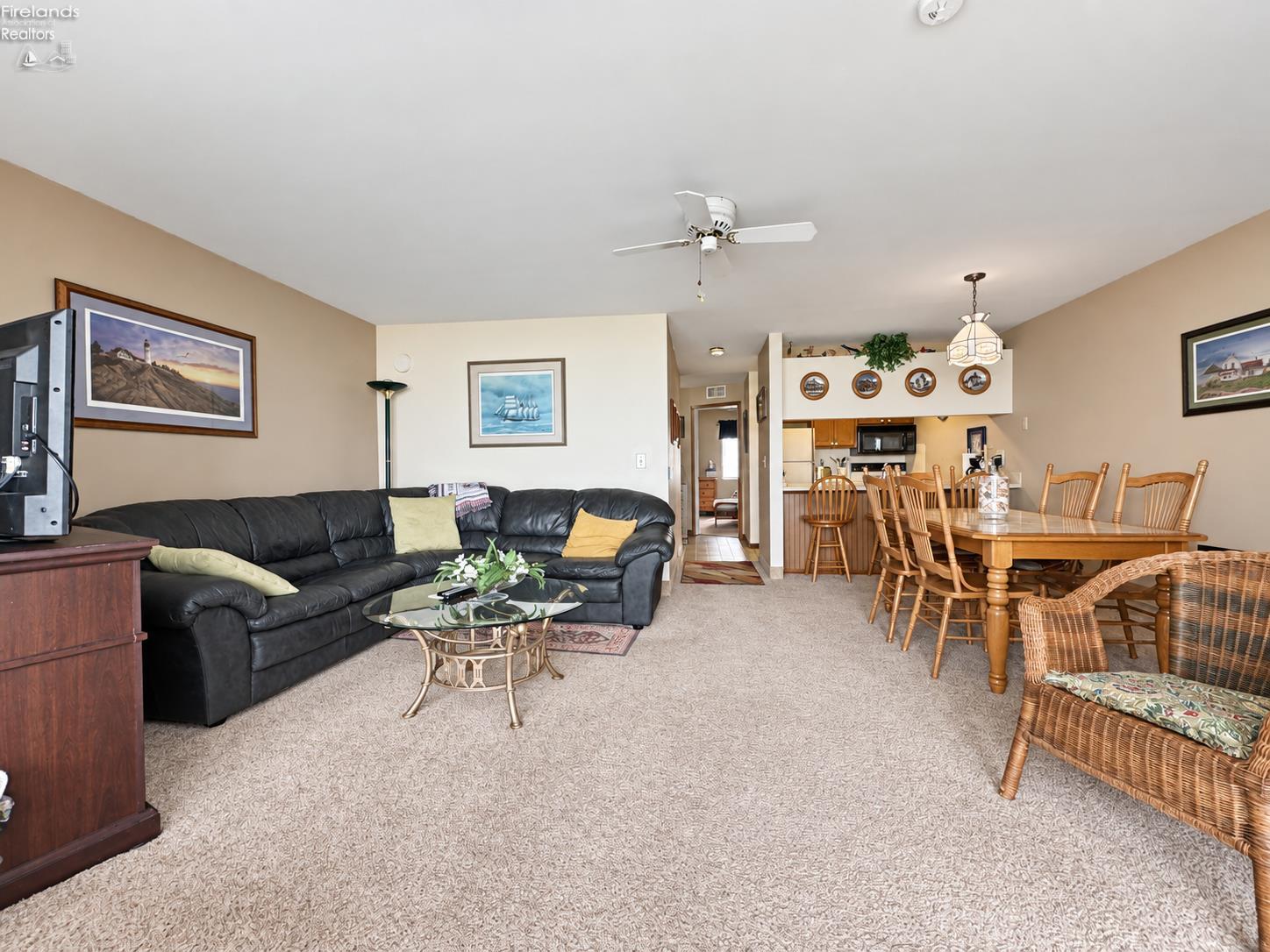 503 W Lakeshore Drive # B4