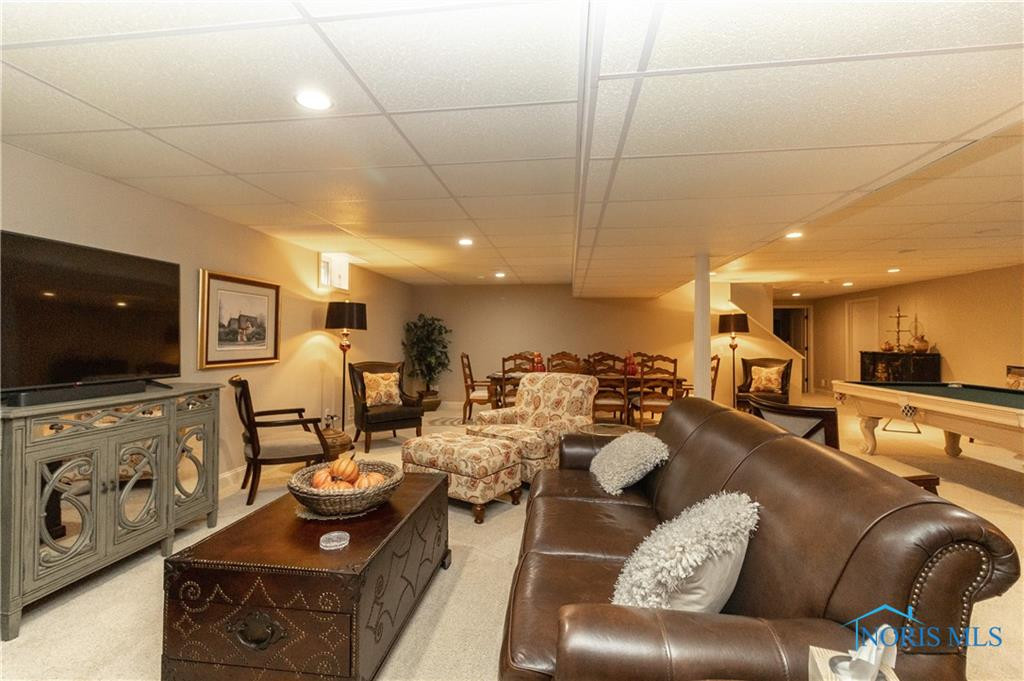 3230 Stone Wall Road