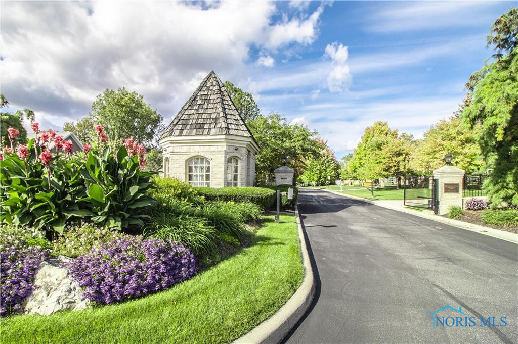 3230 Stone Wall Road