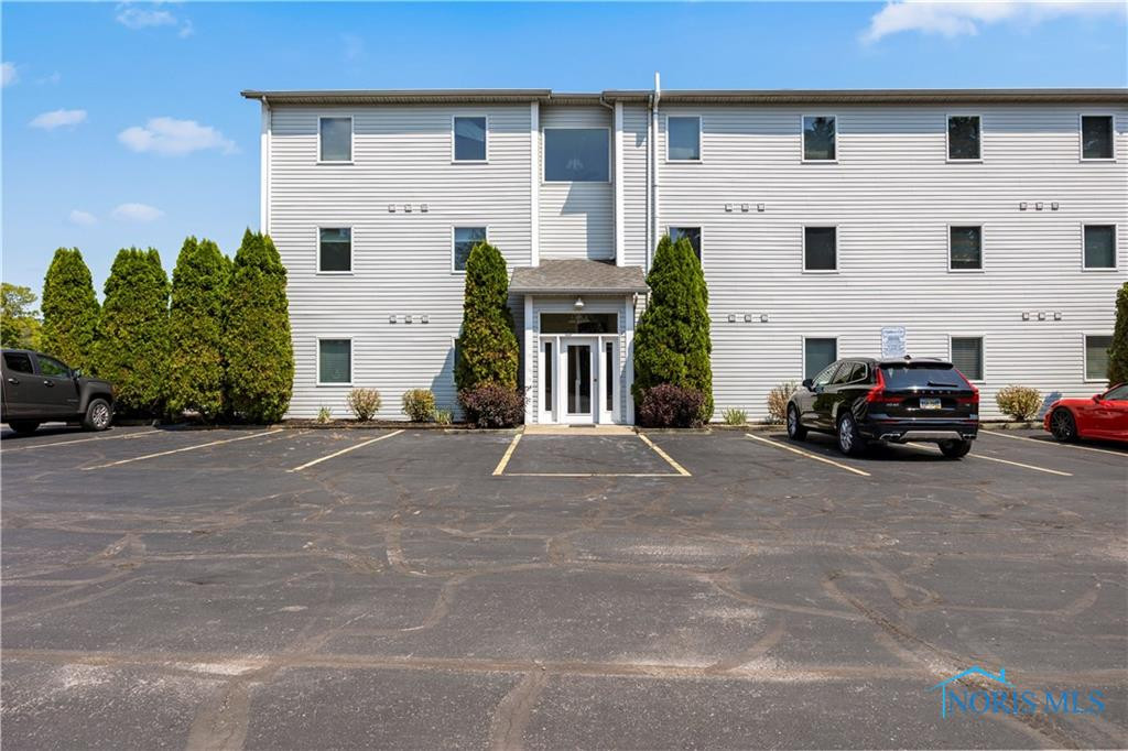 1512 NW Catawba Road, L