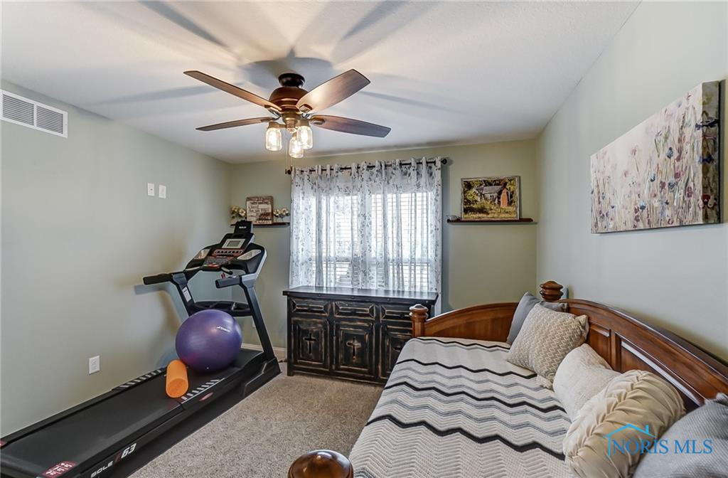 12815 Chickory Drive