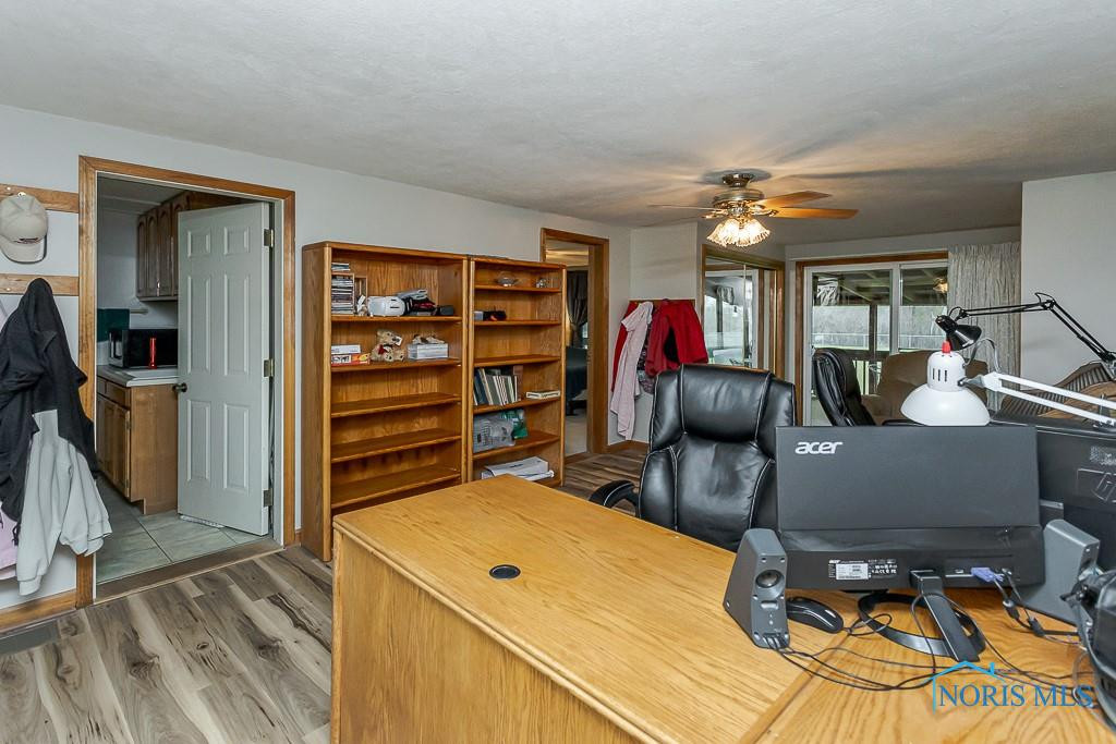 9317 W State Route 163