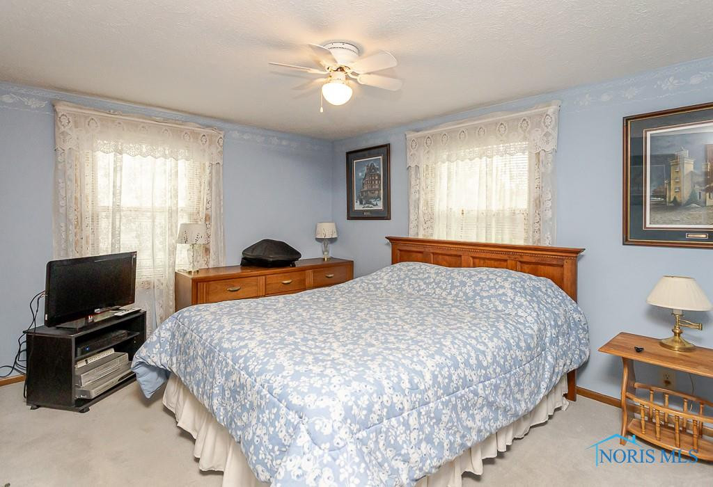 9317 W State Route 163