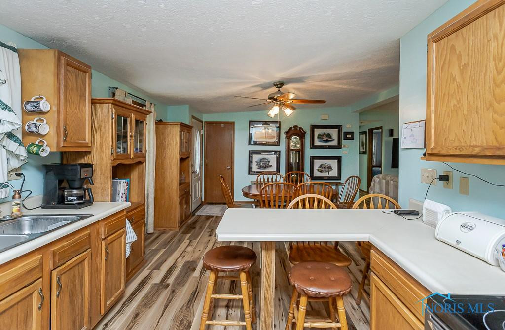 9317 W State Route 163