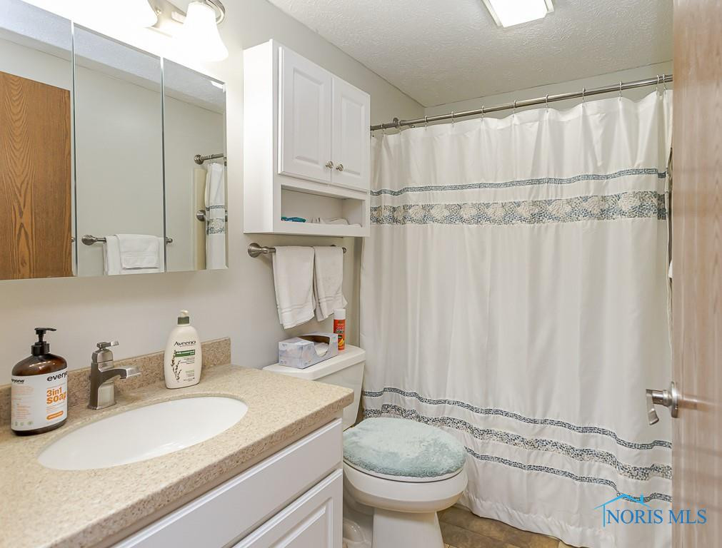 9317 W State Route 163