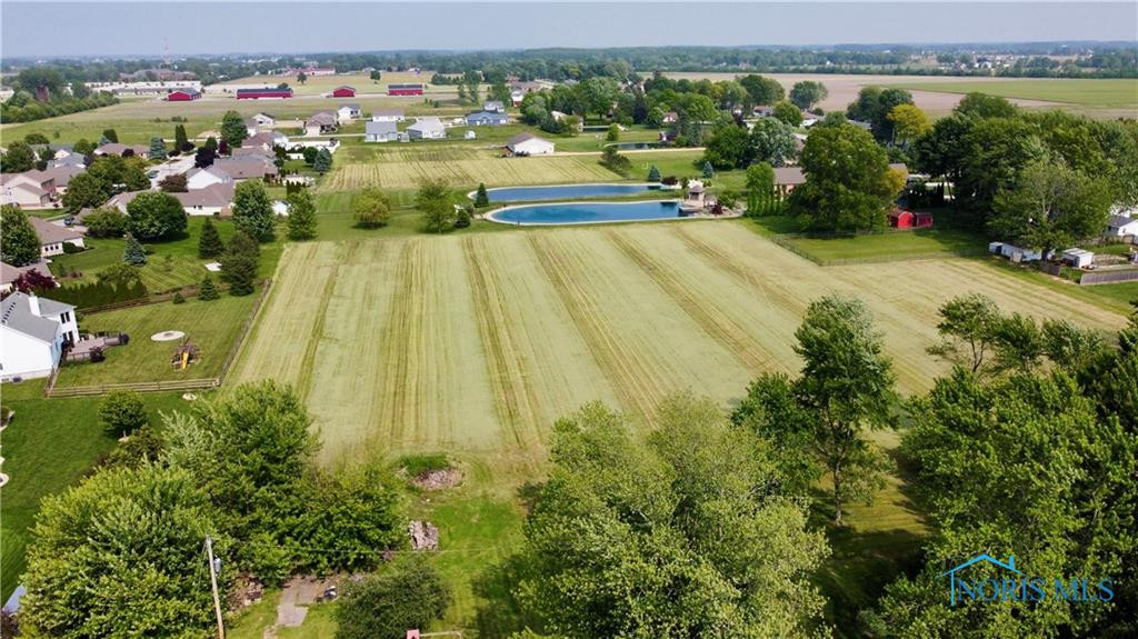 1105 S Lallendorf Road