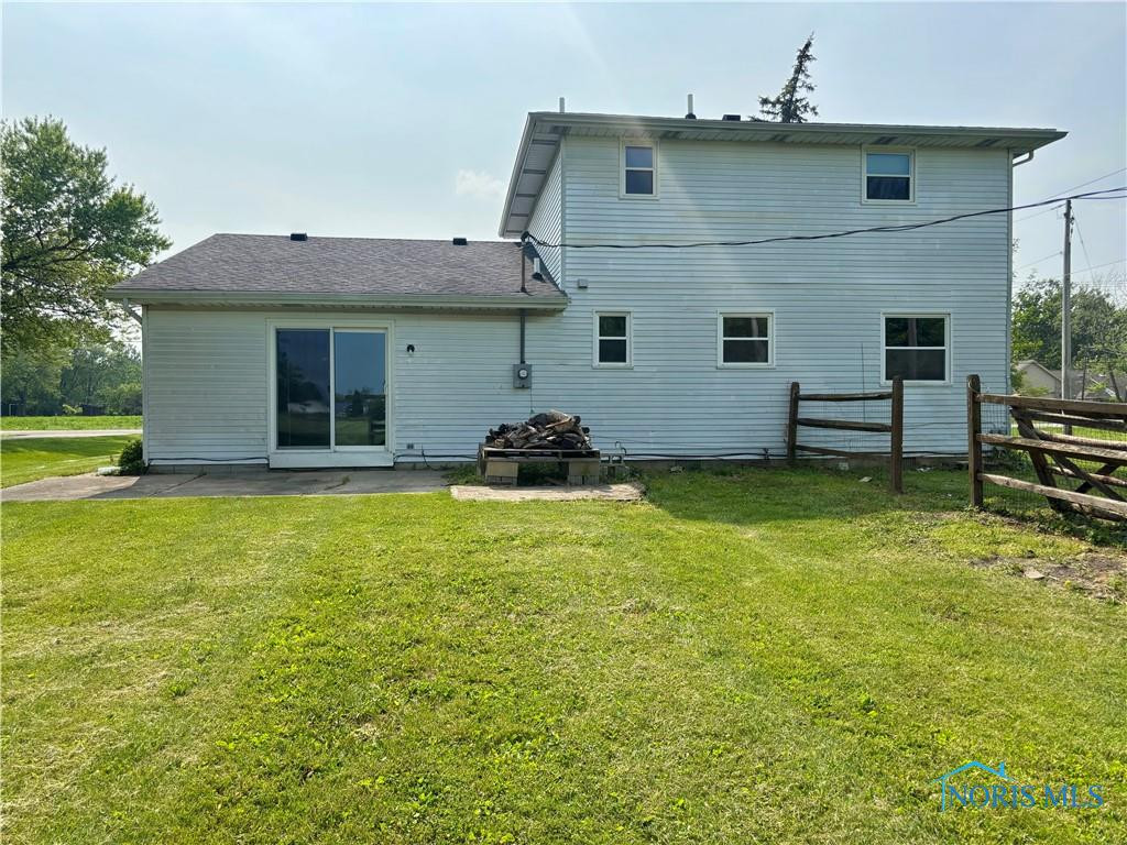 1105 S Lallendorf Road