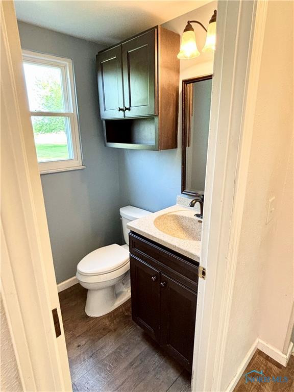 1105 S Lallendorf Road