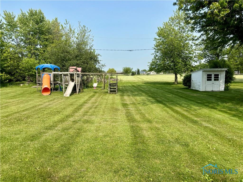 1105 S Lallendorf Road