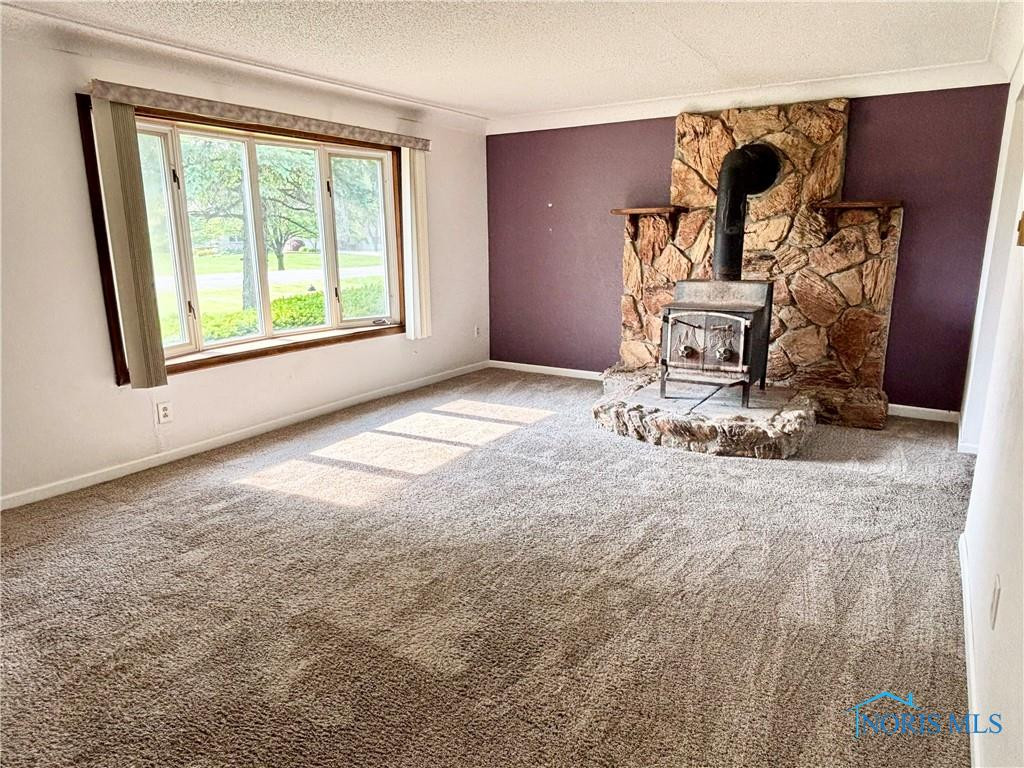 1105 S Lallendorf Road