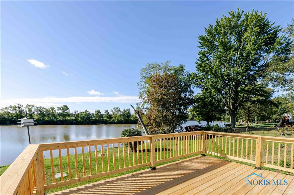 12342 W State Route 105