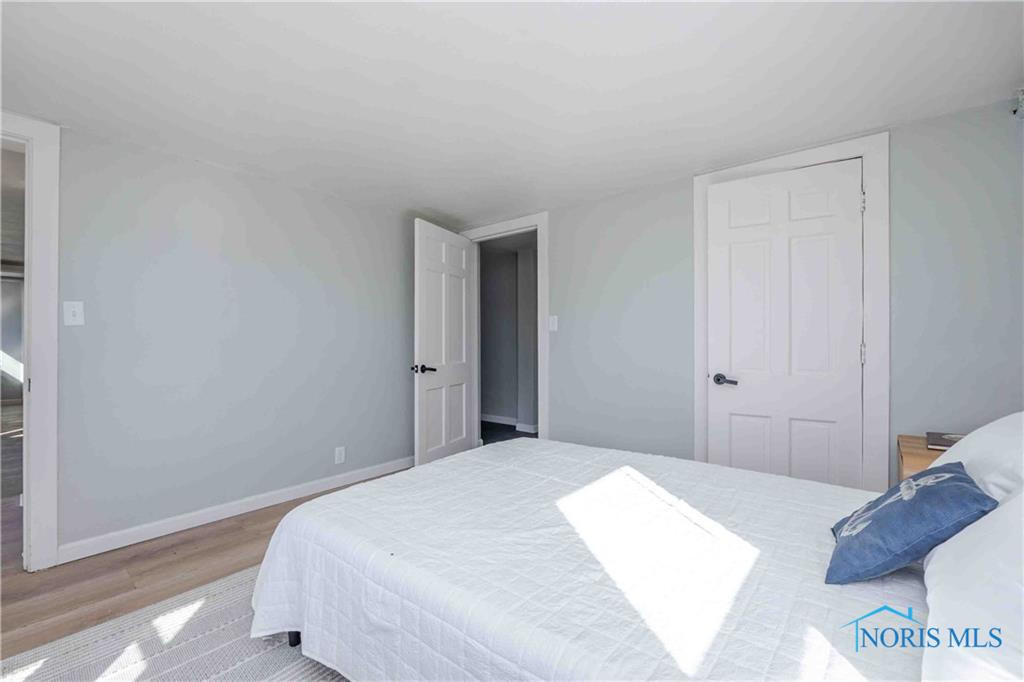 12342 W State Route 105