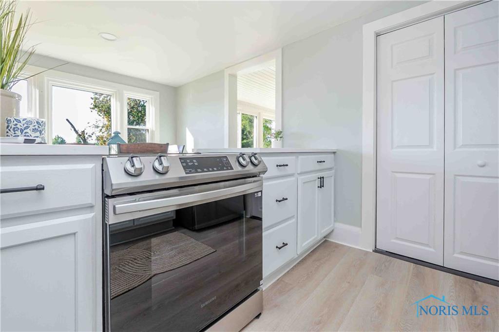 12342 W State Route 105