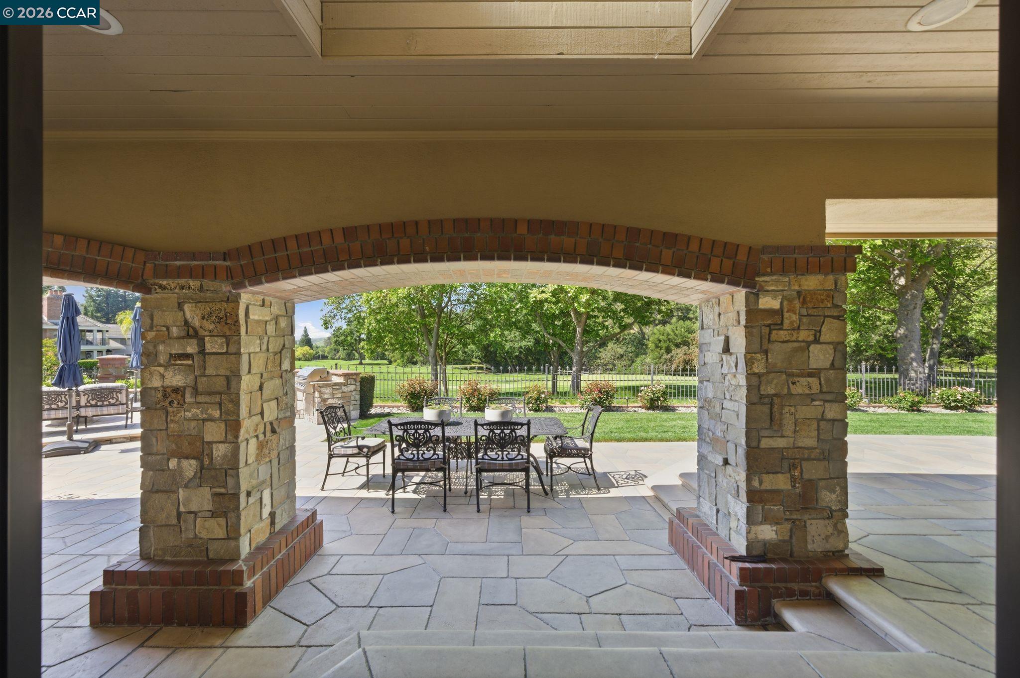 51 Red Cypress Ct