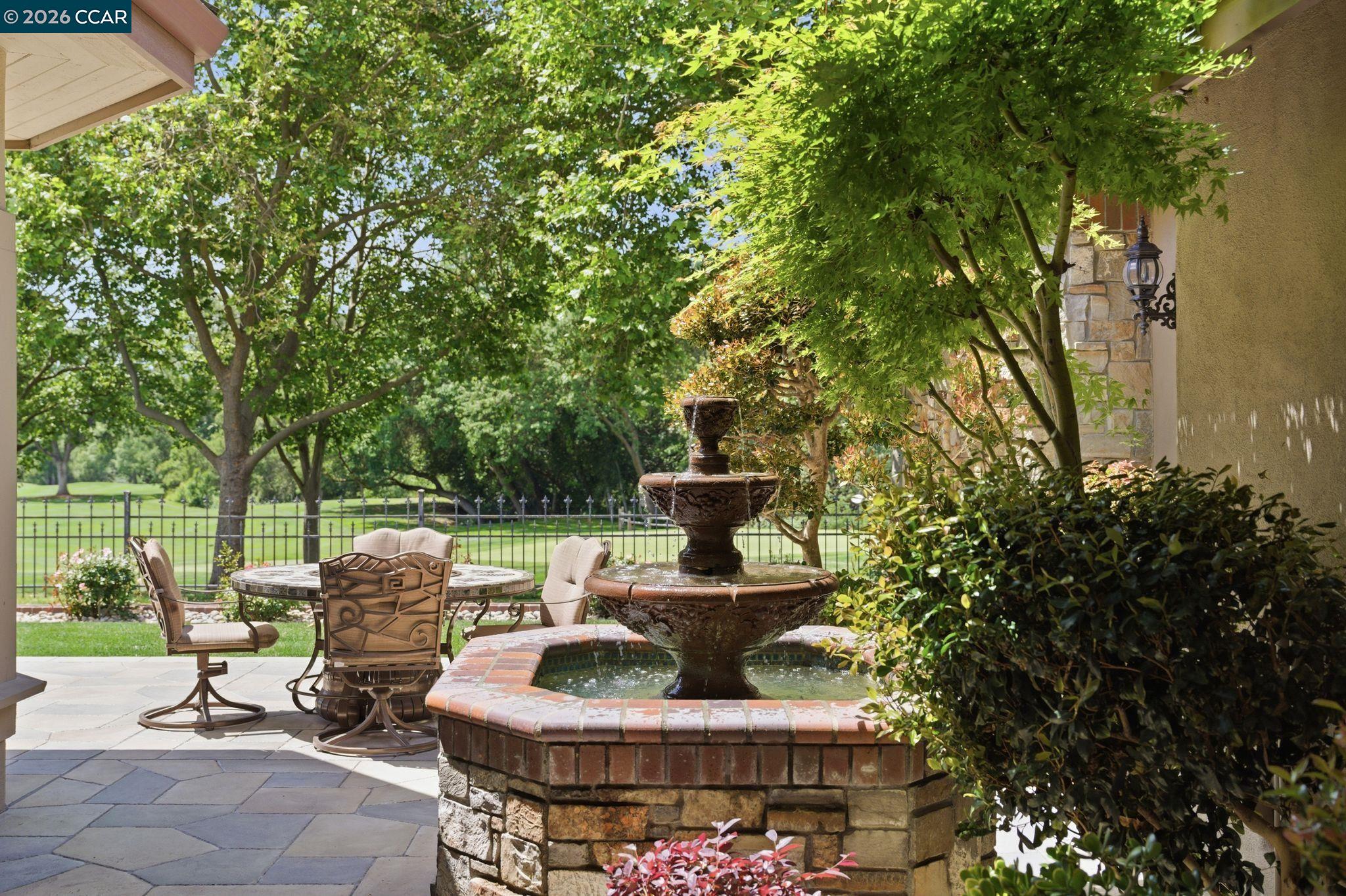 51 Red Cypress Ct