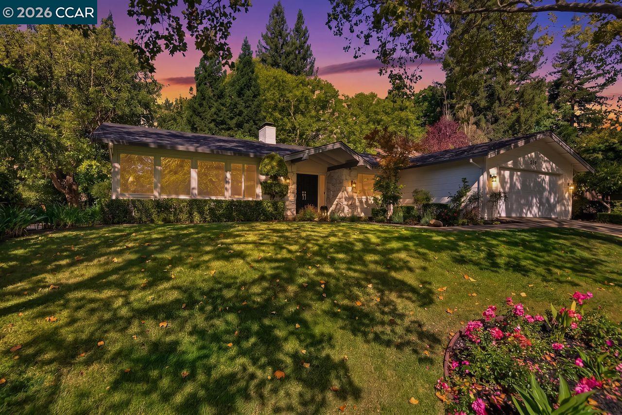 559 Old Orchard Dr