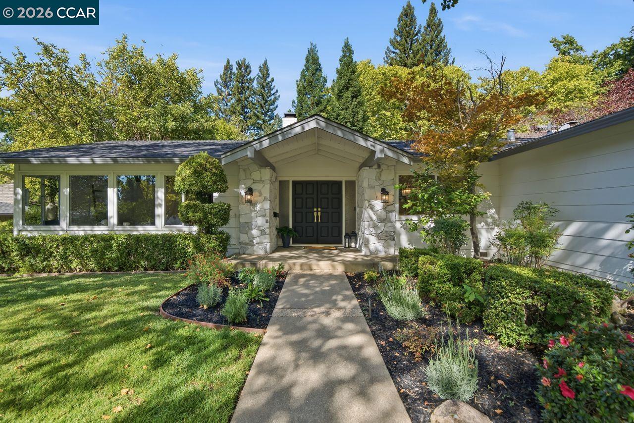 559 Old Orchard Dr