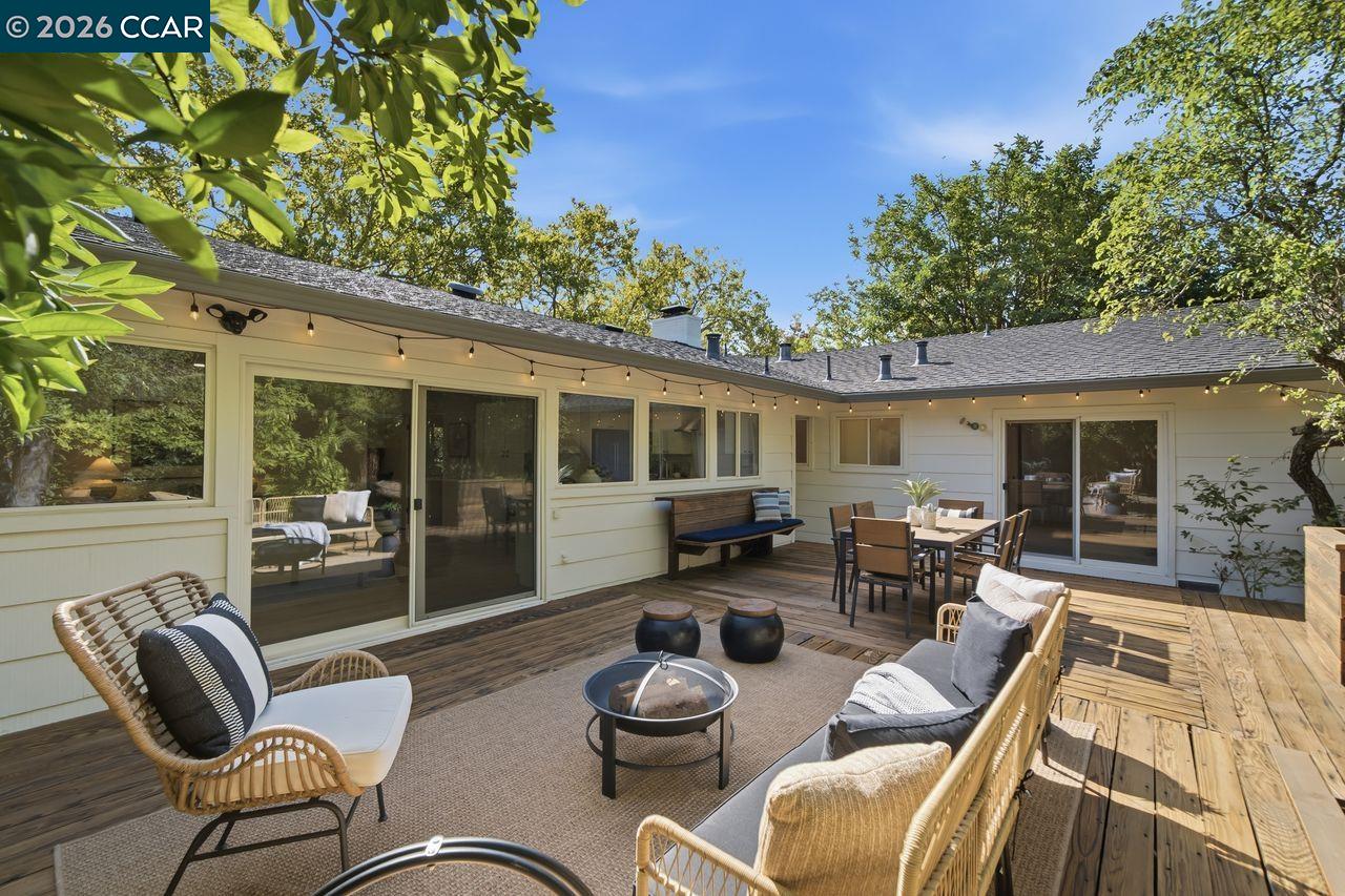 559 Old Orchard Dr
