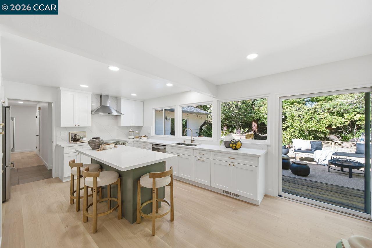 559 Old Orchard Dr