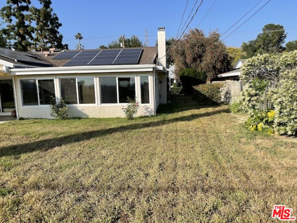 12055 Woodley Ave