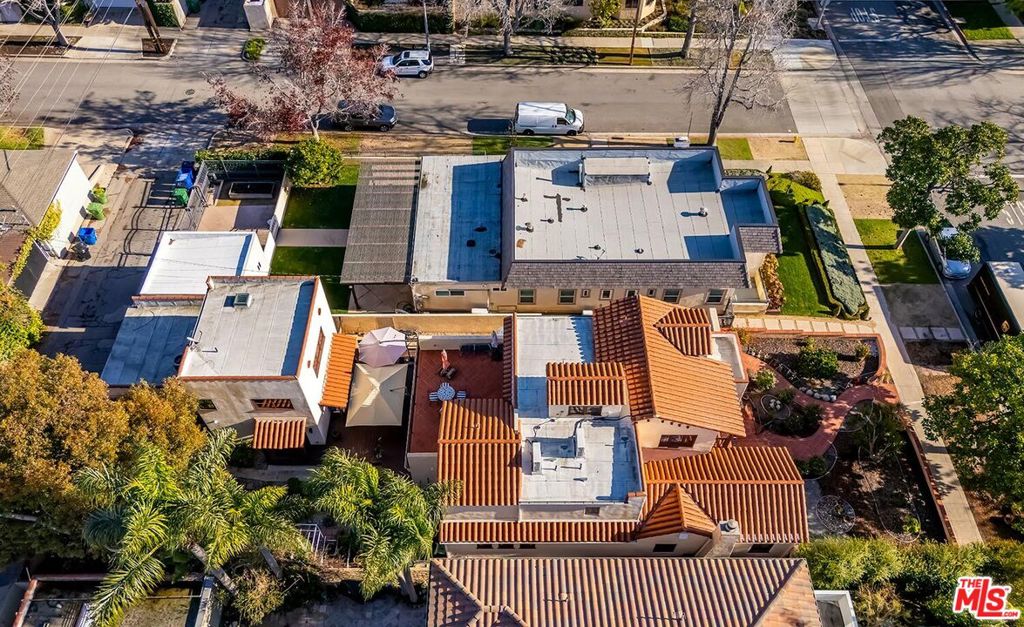 349 Euclid Street