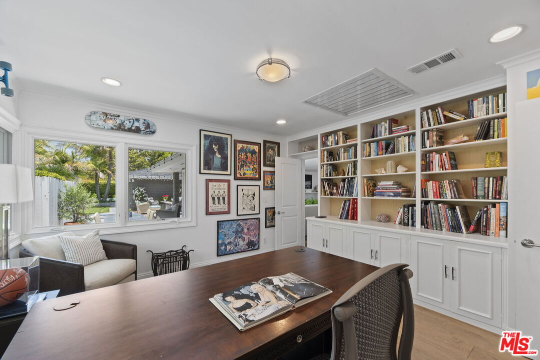 207 10th Street